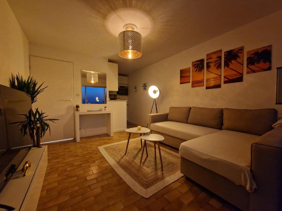 Appartement 1Ere Ligne Piscine Terrasse Au Bord De La Plage Front De Mer Avec 6 Velos Palavas-les-Flots Exteriör bild