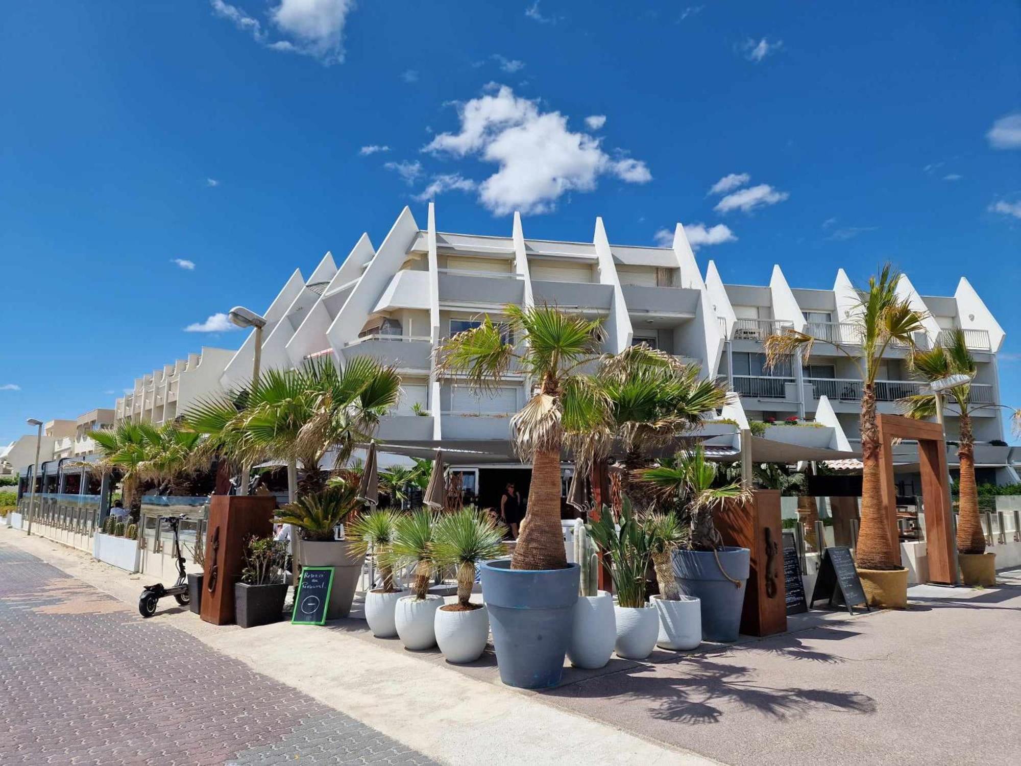 Appartement 1Ere Ligne Piscine Terrasse Au Bord De La Plage Front De Mer Avec 6 Velos Palavas-les-Flots Exteriör bild